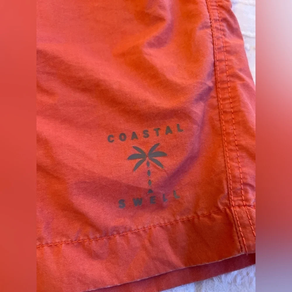 Coastal Swell Swim Trucks Shorts Mesh Lined With Mesh Lined Side Pockets Men’s L